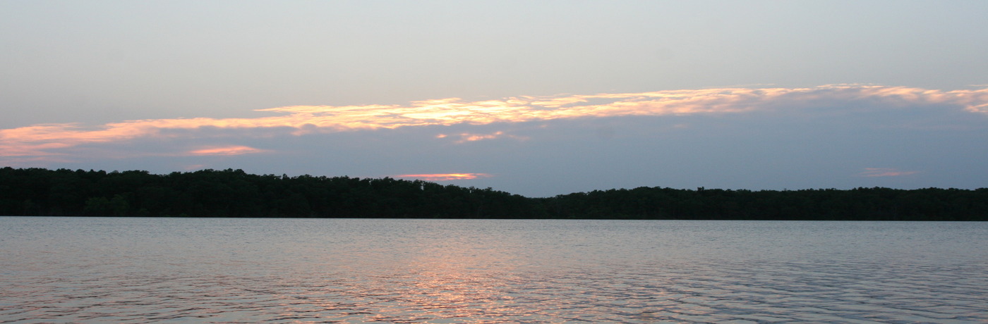 Fish-Un-Time Resort on Bull Shoals Lake, Arkansas